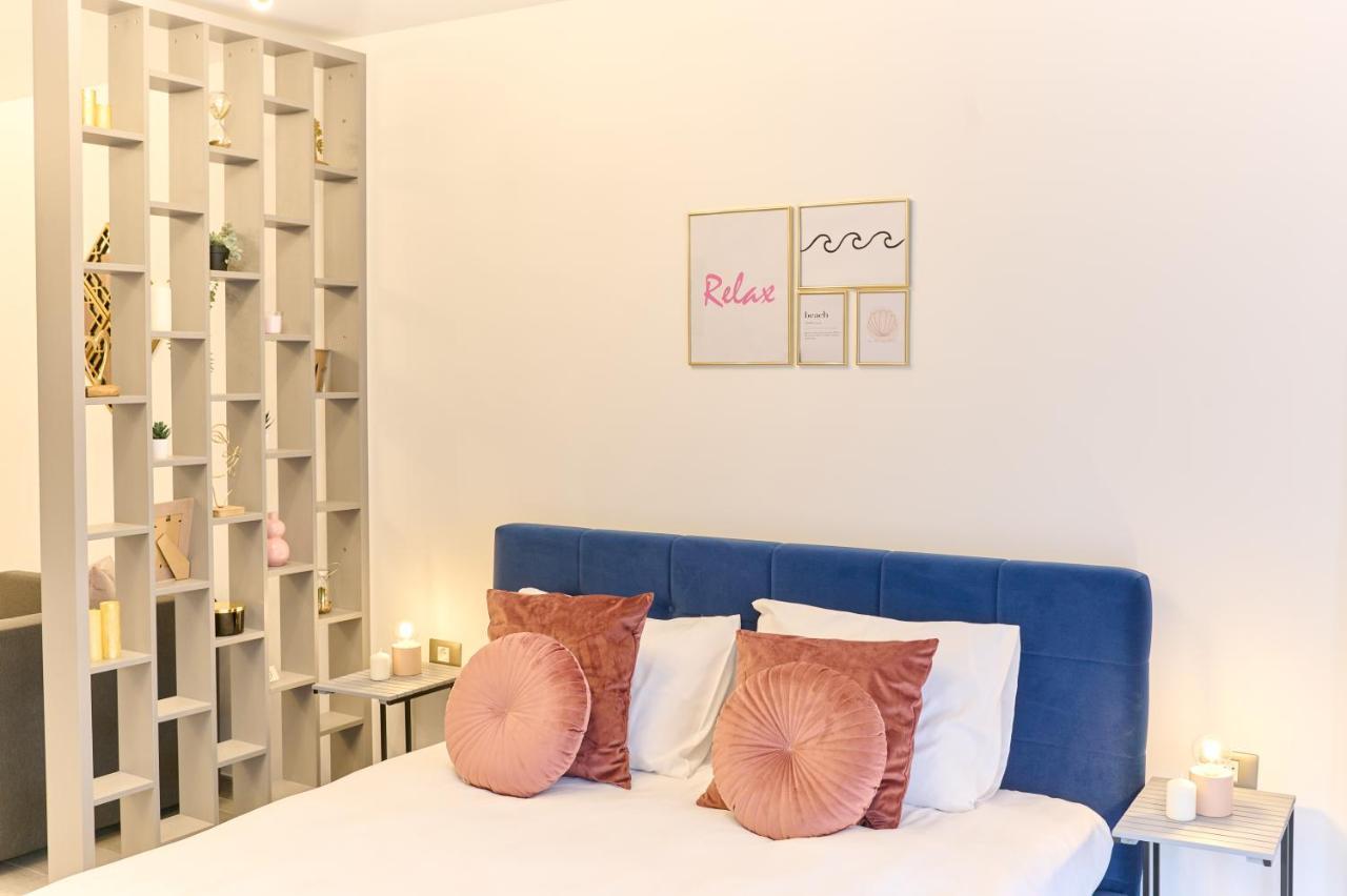 Infinity Luxury Studio - Nord10 By Alezzi Apartment Navodari Luaran gambar